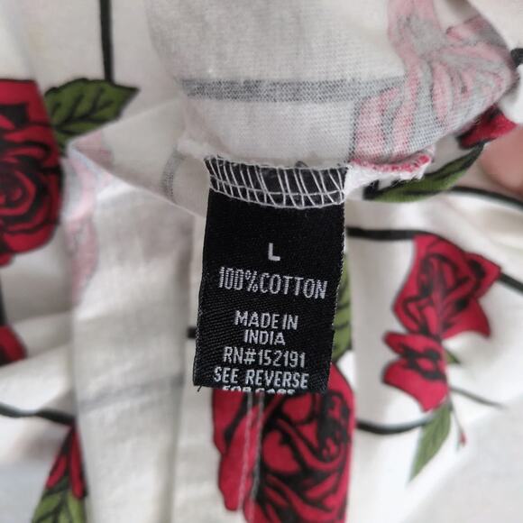 Knickerbocker Striped Red Roses T-Shirt Women's L Short Sleeves Whimsigoth Artsy - Picture 4 of 10